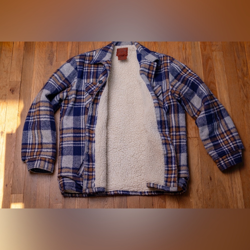 Sherpa line plaid shirt, jacket men's medium - Picture 5 of 6